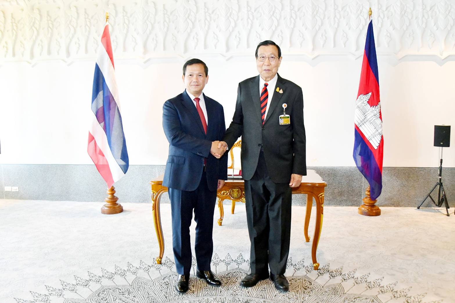 The President of the Senate Welcomed the Prime Minister of the Kingdom of Cambodia on the Occasion of the Official Visit to Thailand as a Guest of the Thai Government